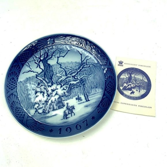 Royal Copenhagen Kongeligt Plate The Royal Oak Kai Lange Danish Underglaze Blue - Picture 1 of 5